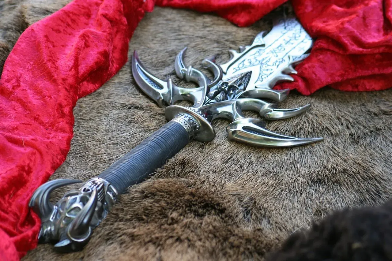 Wings shaped sword handle kept on fur